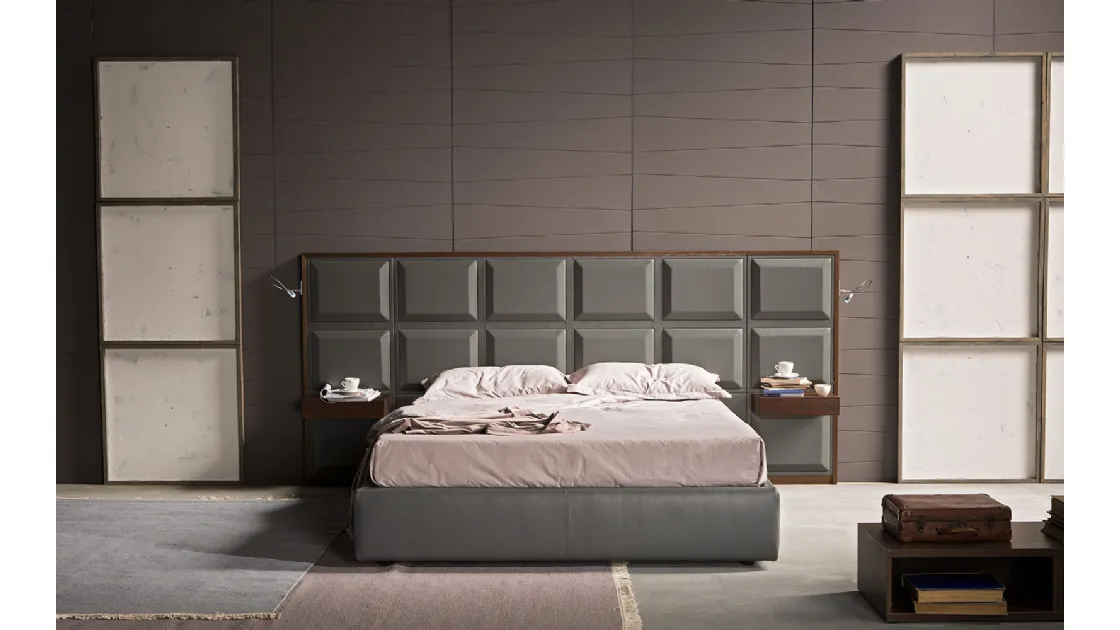 Letto in pelle con testiera tridimensionale imbottita Boiserie di Novaluna