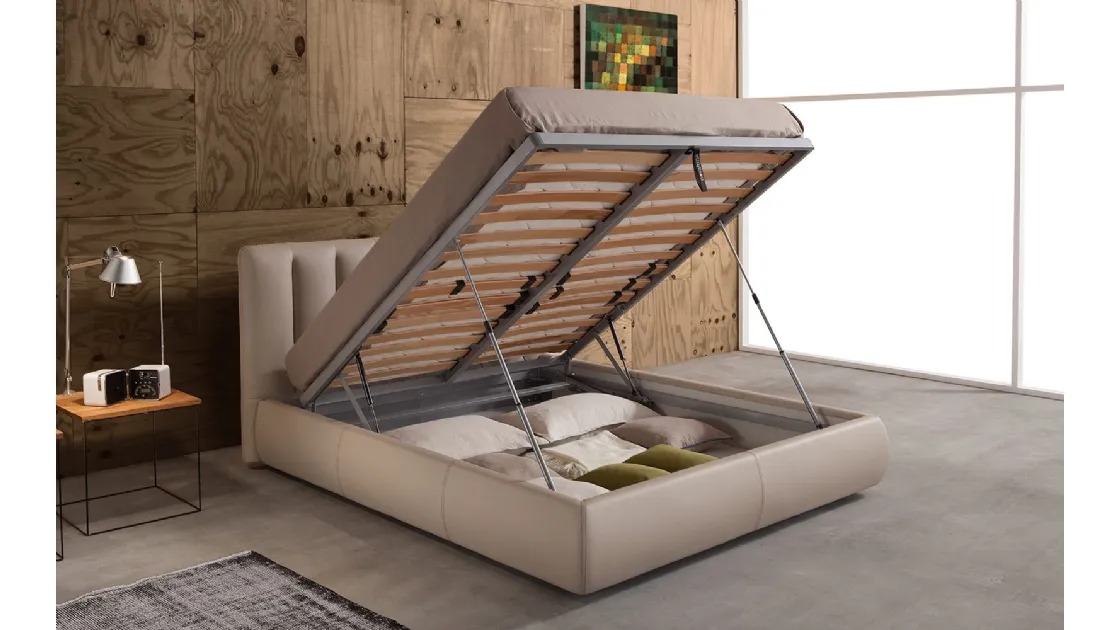 Letto in pelle con box contenitore Roy di Novaluna