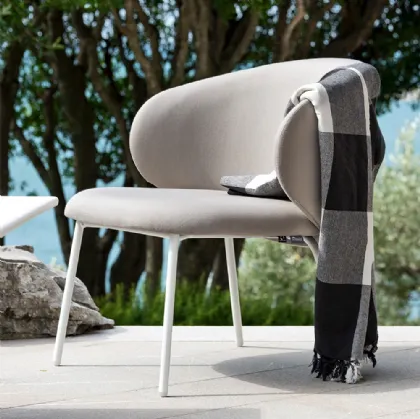 Poltroncina Lounge Tuka di Connubia Outdoor